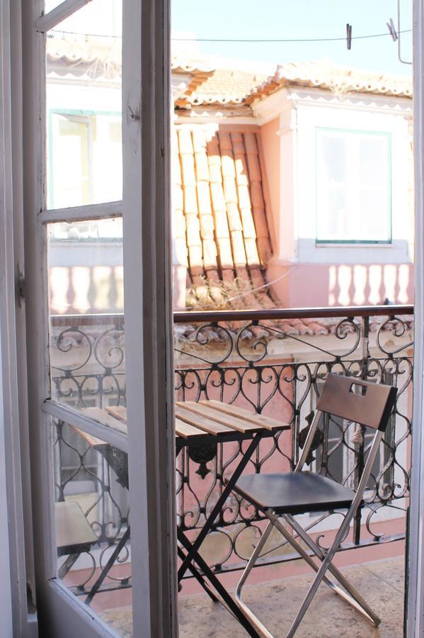 Hostel Surf In Chiado Lisbon
