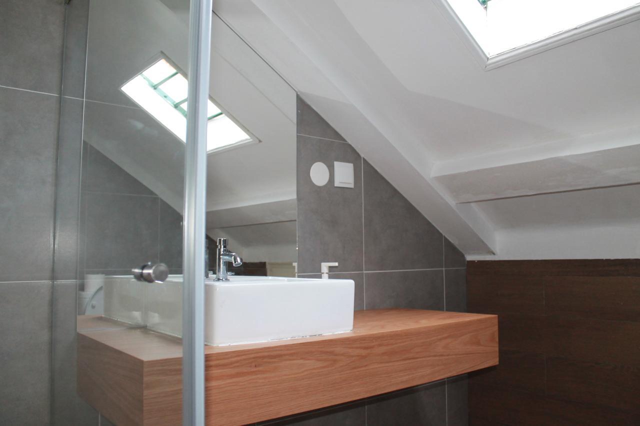 Surf In Chiado Hostel *