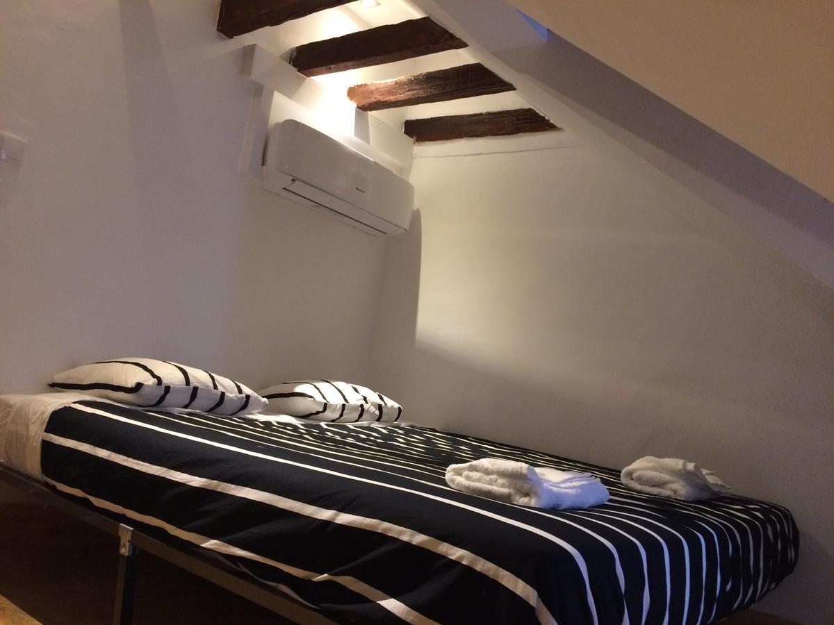 Hostel Surf In Chiado *