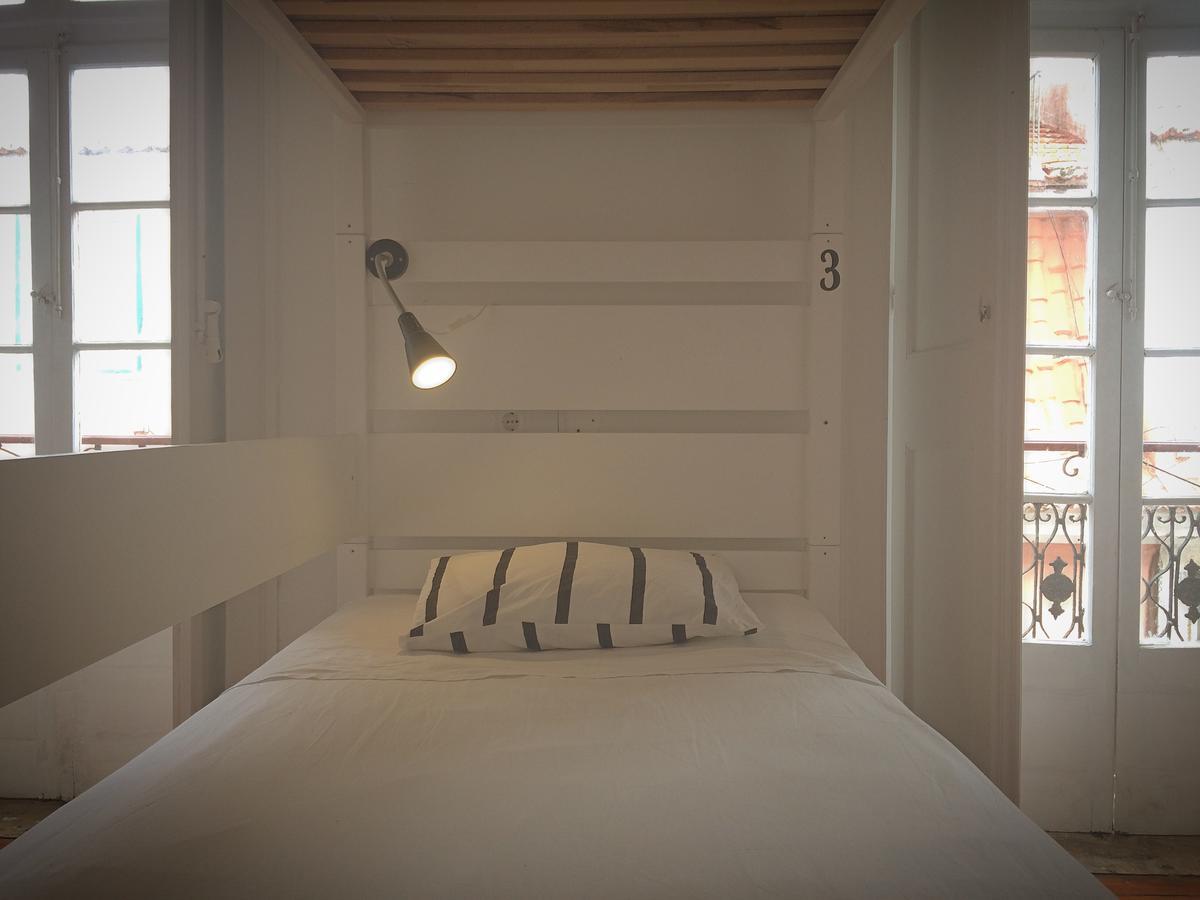 Hostel Surf In Chiado *