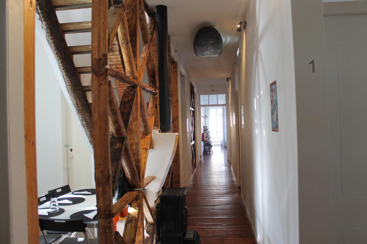 Hostal Surf In Chiado *